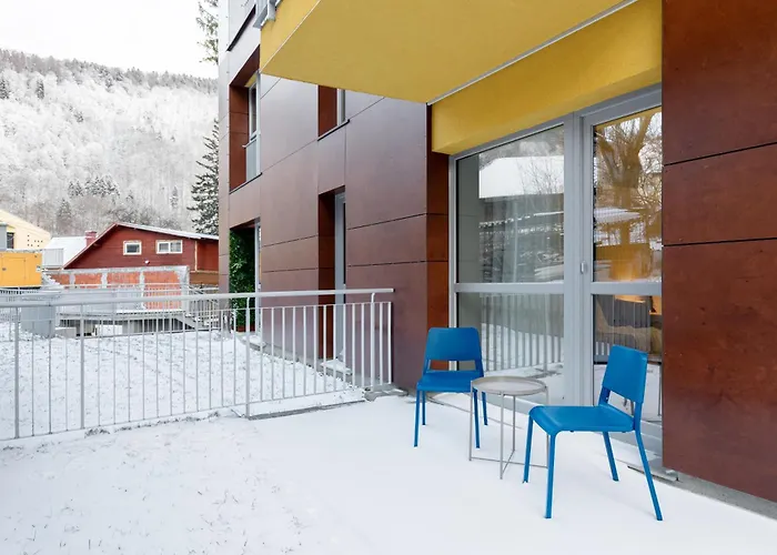 Cozy Garden Apartment
